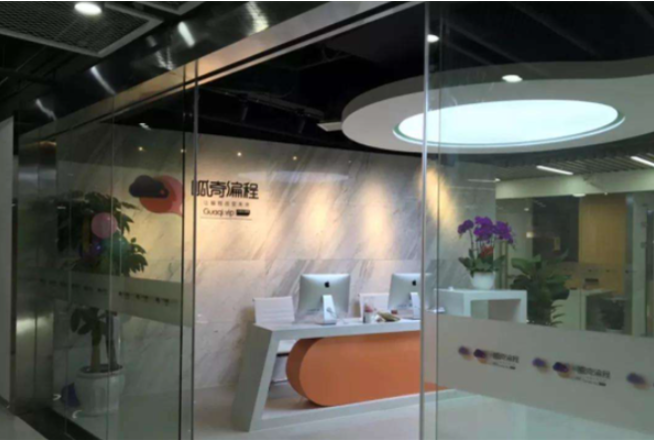 呱奇少兒編程加盟費多少錢？